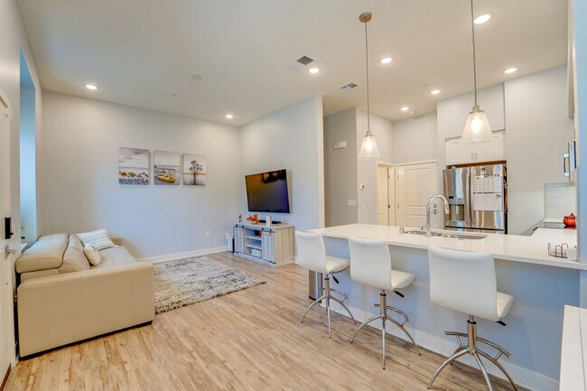 143 Avenida Chapala San Marcos, CA 92069 photo 4