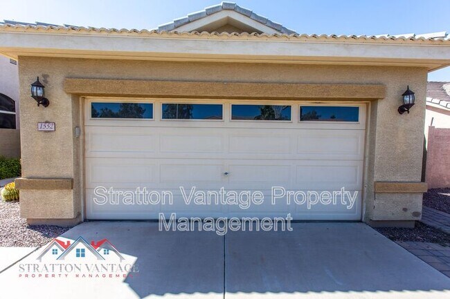 1552 E Shannon St Chandler, AZ 85225 photo 4