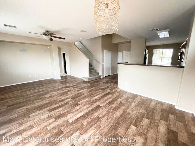 14999 N 174th Ave Surprise, AZ 85388 photo 5