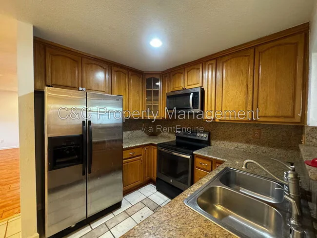 286 Frigate Ct photo 4