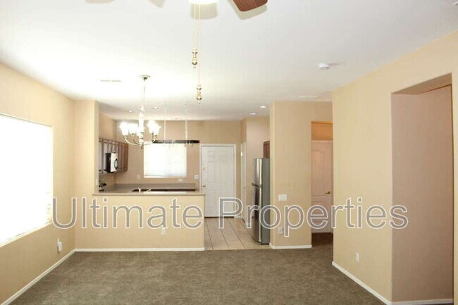 9225 W Milkweed Loop Phoenix, AZ 85037 photo 3