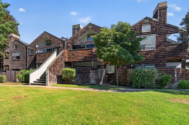 370 Stacey Common Fremont, CA 94539