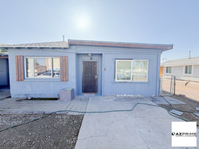 2615 W Augusta Ave Phoenix, AZ 85051 photo 2