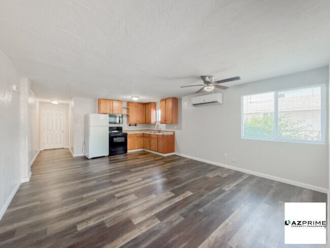 2615 W Augusta Ave Phoenix, AZ 85051 photo 3