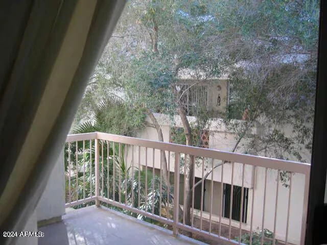 7414 E Northland Dr Scottsdale, AZ 85251 photo 3