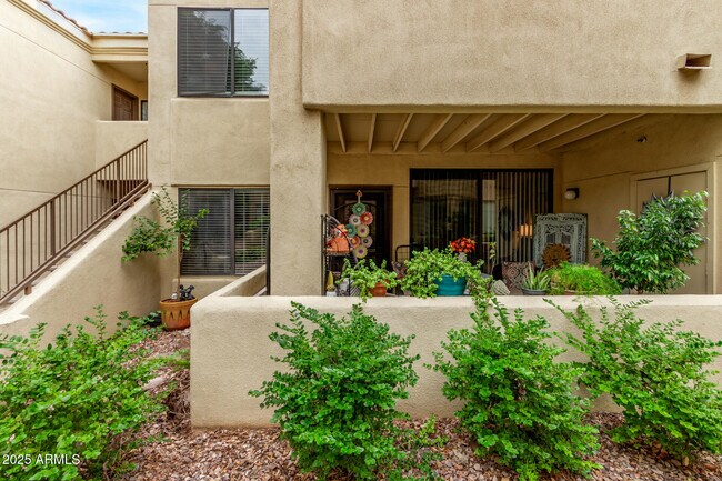 7575 E Indian Bend Rd Scottsdale, AZ 85250 photo 3