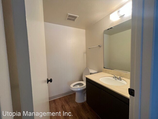 10860 Tierrasanta Blvd San Diego, CA 92124 photo 4