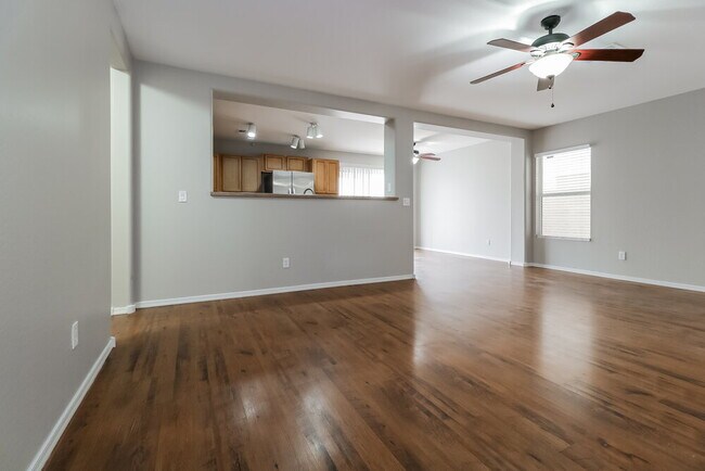 11560 W Purdue Ave Youngtown, AZ 85363 photo 5
