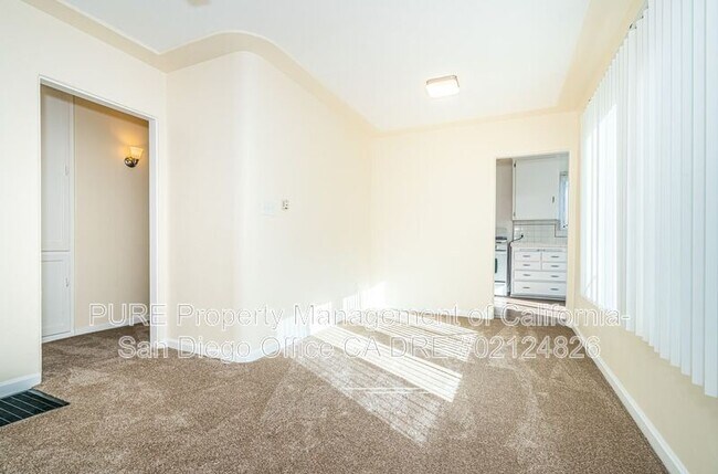 4679 Hawley Blvd San Diego, CA 92116 photo 3