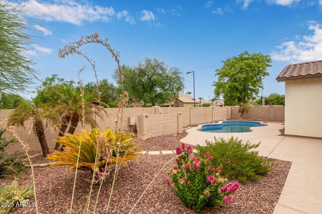 434 E Sheffield Ave Gilbert, AZ 85296 photo 2