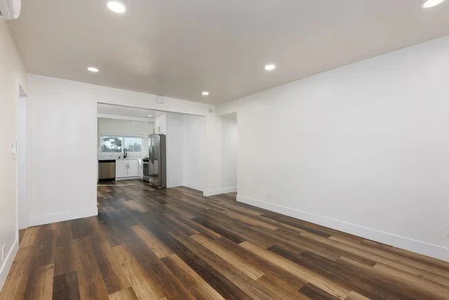 6283.5 Lorca Dr San Diego, CA 92115 photo 5
