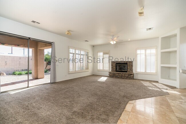 3925 E Carter Dr Phoenix, AZ 85042 photo 4
