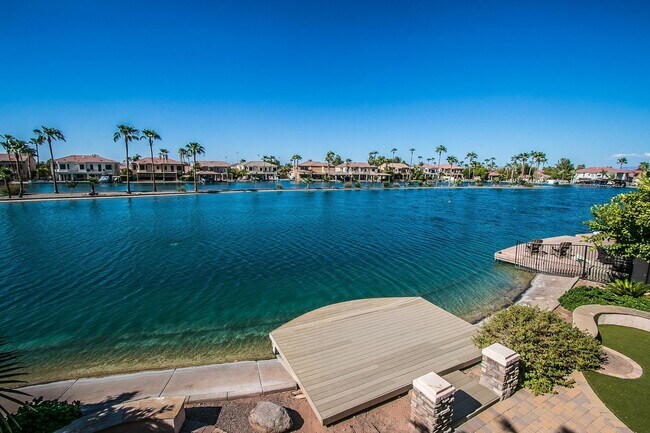 1498 W Commerce Ave Gilbert, AZ 85233 photo 4