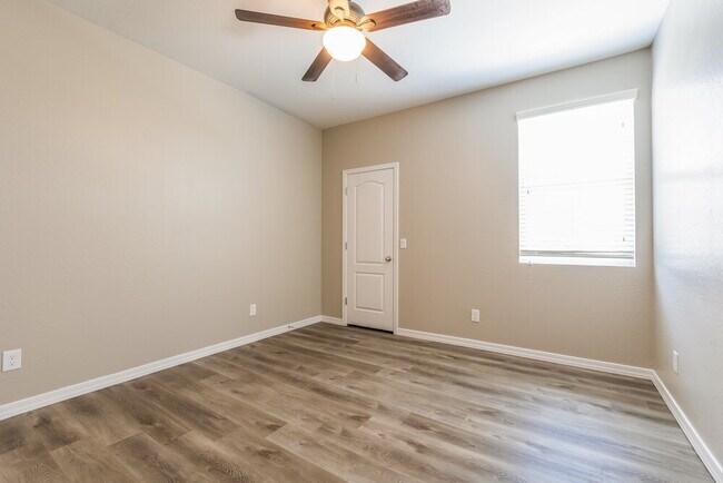4138 E Pony Ln Gilbert, AZ 85295 photo 4