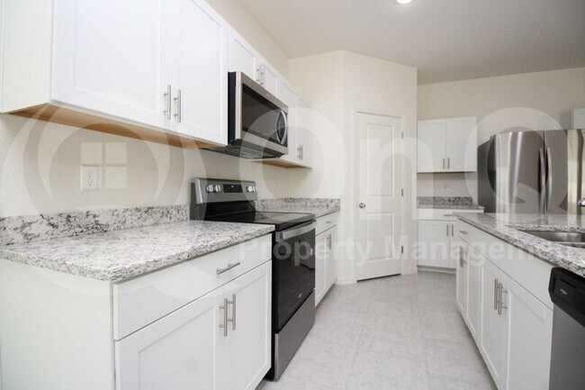 36039 W Santa Monica Ave Maricopa, AZ 85138 photo 3