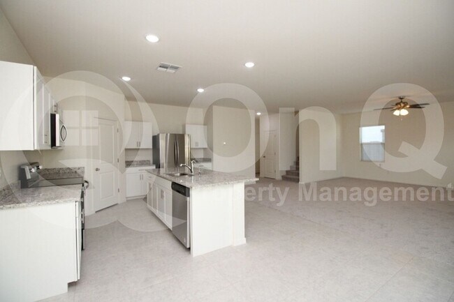 36039 W Santa Monica Ave Maricopa, AZ 85138 photo 4