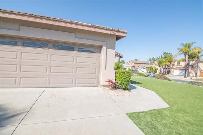 33215 Ave Bicicleta Temecula, CA 92592 photo 3