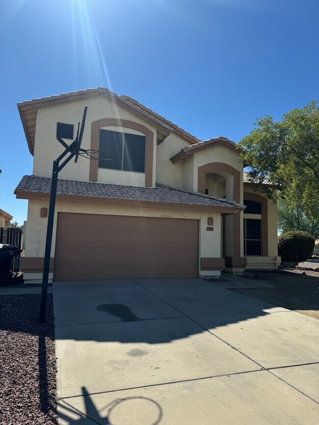 1109 W Glenmere Dr Chandler, AZ 85224 photo 2
