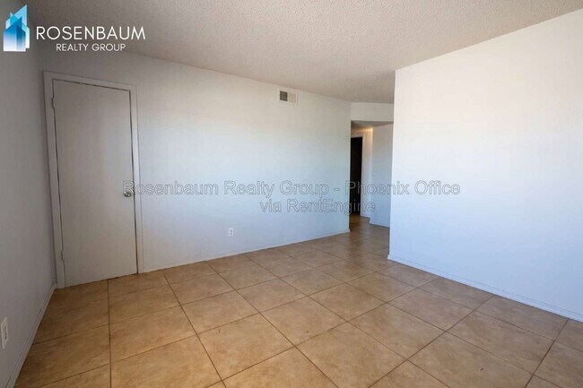 6440 E Alder Ave Mesa, AZ 85206 photo 2