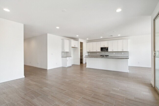 4822 N 182nd Ln Goodyear, AZ 85395 photo 4