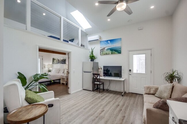 6965-6967 Mohawk St San Diego, CA 92115 photo 4