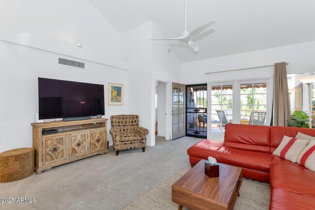 7800 E Lincoln Dr Scottsdale, AZ 85250 photo 5