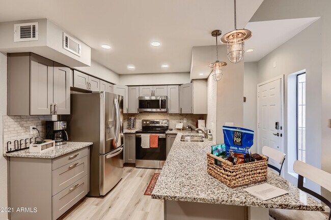9708 E Vía Linda Scottsdale, AZ 85258 photo 5