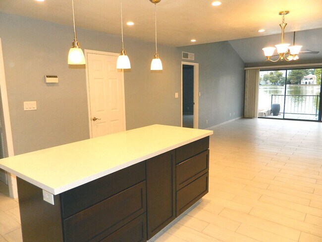 5424 S Clambake Bay Ct Tempe, AZ 85283 photo 3