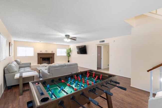 15619 N 45th Pl Phoenix, AZ 85032 photo 2