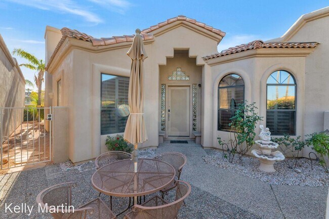 10227 E Gold Dust Ave Scottsdale, AZ 85258 photo 3