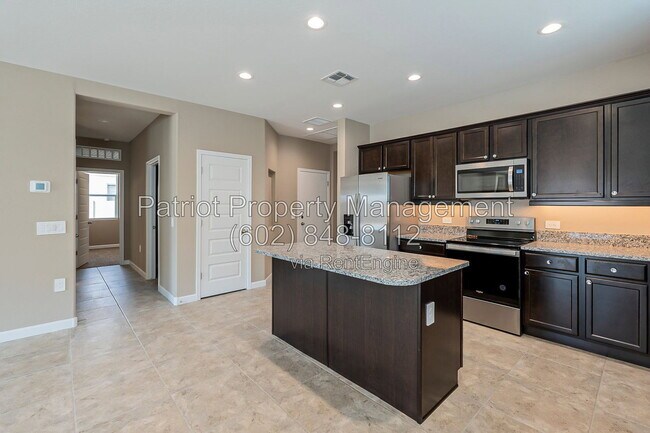 18851 W Farmer Rd Buckeye, AZ 85326 photo 3