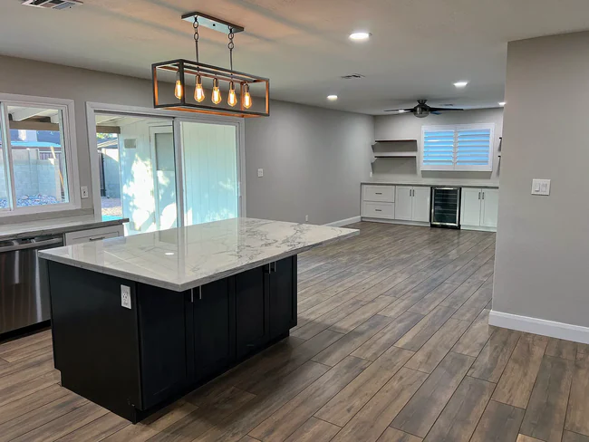 2508 E Loyola Dr Tempe, AZ 85282 photo 3