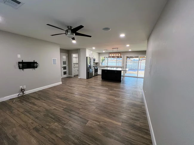 2508 E Loyola Dr Tempe, AZ 85282 photo 4