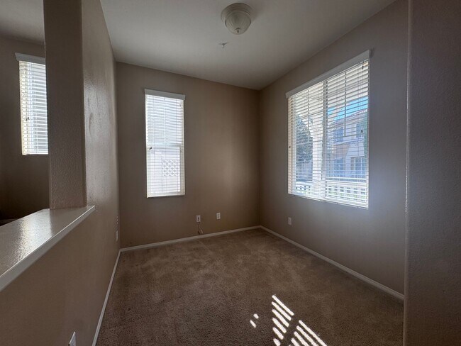 40223 Everett Way Temecula, CA 92591 photo 4