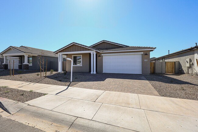 5541 W Summerside Rd Phoenix, AZ 85339 photo 3