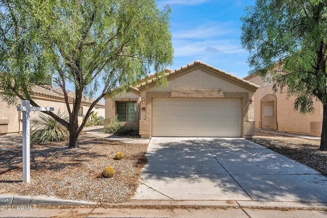 23471 N Desert Dr Florence, AZ 85132