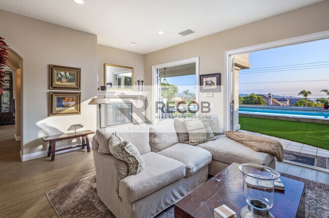 3335 Caminito Daniella Del Mar, CA 92014 photo 3