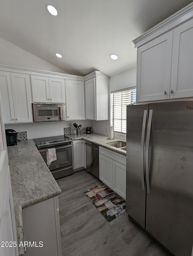 6244 N 30th Pl Phoenix, AZ 85016 photo 4