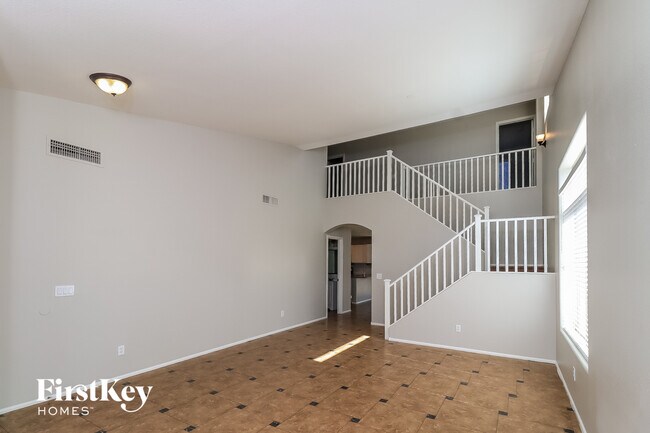 8605 S 49th Dr Phoenix, AZ 85339 photo 3