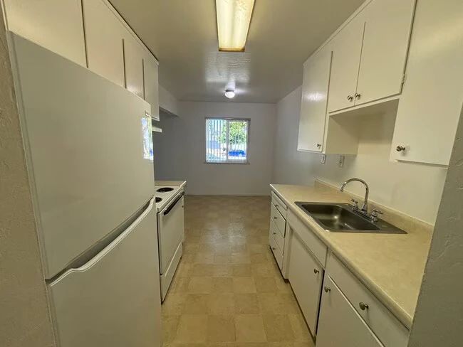 1708 Ross Cir San Jose, CA 95124 photo 5