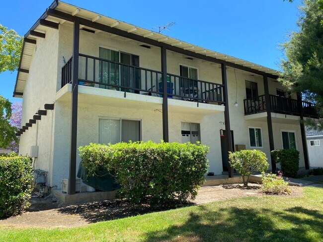 1708 Ross Cir San Jose, CA 95124