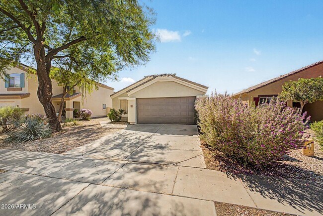2159 W Pinkley Ave photo 2