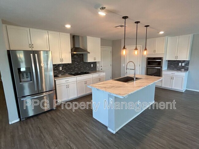 16549 W Sierra St Surprise, AZ 85388 photo 3