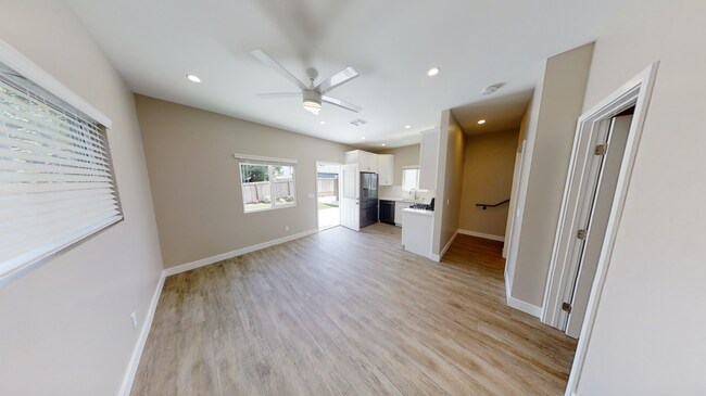 5131 Tipton St San Diego, CA 92115 photo 4