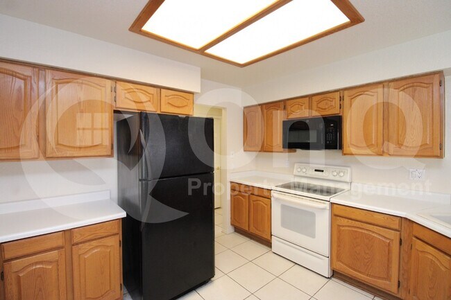 1560 W Kent Dr Chandler, AZ 85224 photo 2