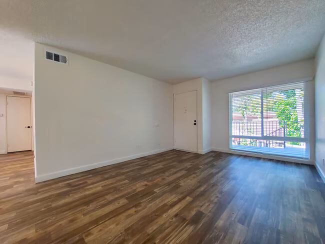 Alpine Terrace Apartments photo 3