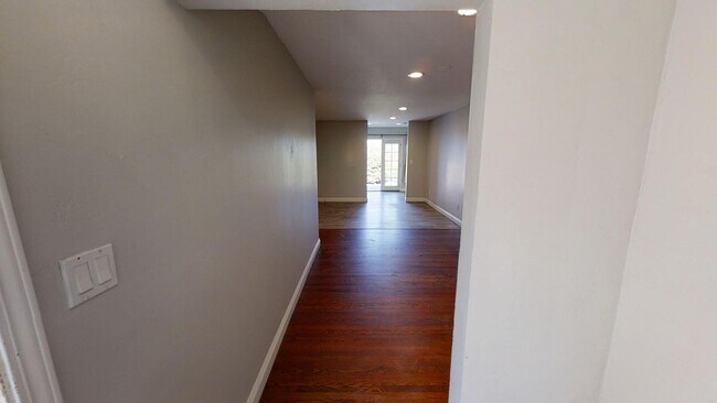 5325 E Falls View Dr San Diego, CA 92115 photo 5