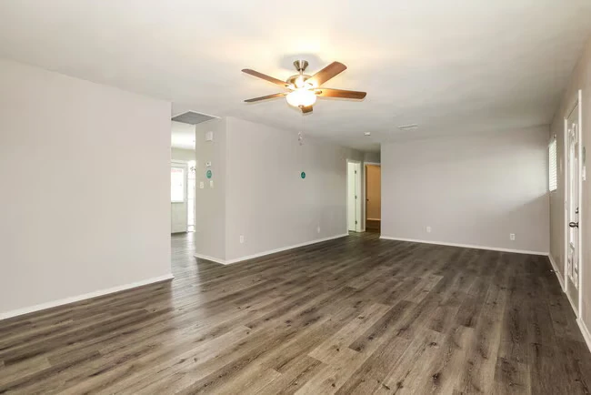 5539 N 31st Dr Phoenix, AZ 85017 photo 5