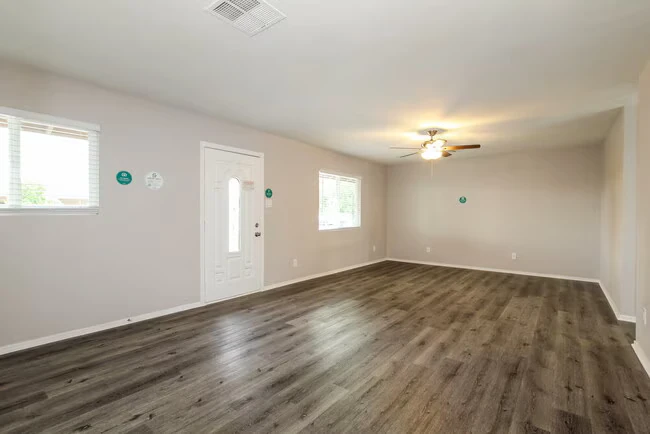 5539 N 31st Dr Phoenix, AZ 85017 photo 3