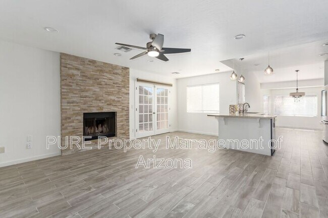 6017 E Betty Elyse Ln Scottsdale, AZ 85254 photo 3
